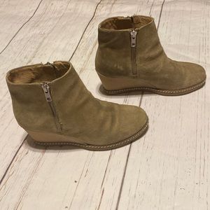 J.CREW SUEDE WEDGES BOOT SIZE 6